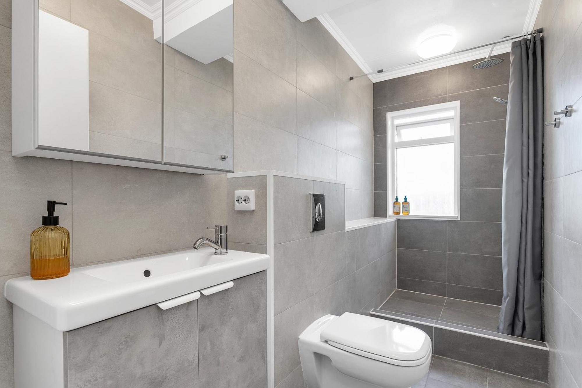Reykjavik Central Guesthouse Экстерьер фото